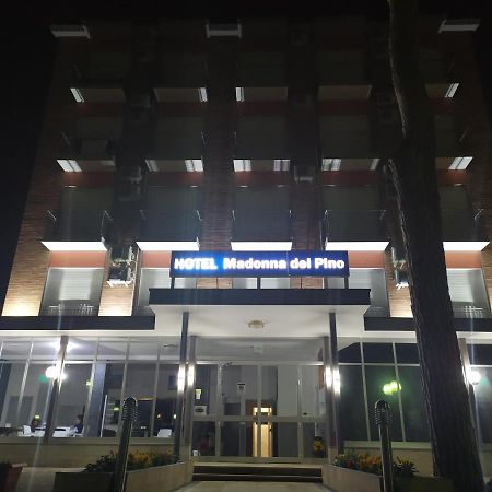 Hotel Madonna Del Pino Cervia Zewnętrze zdjęcie