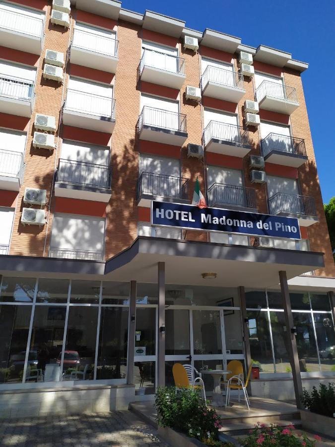 Hotel Madonna Del Pino Cervia Zewnętrze zdjęcie