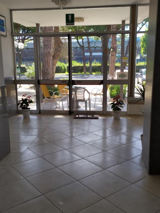 Hotel Madonna Del Pino Cervia Zewnętrze zdjęcie