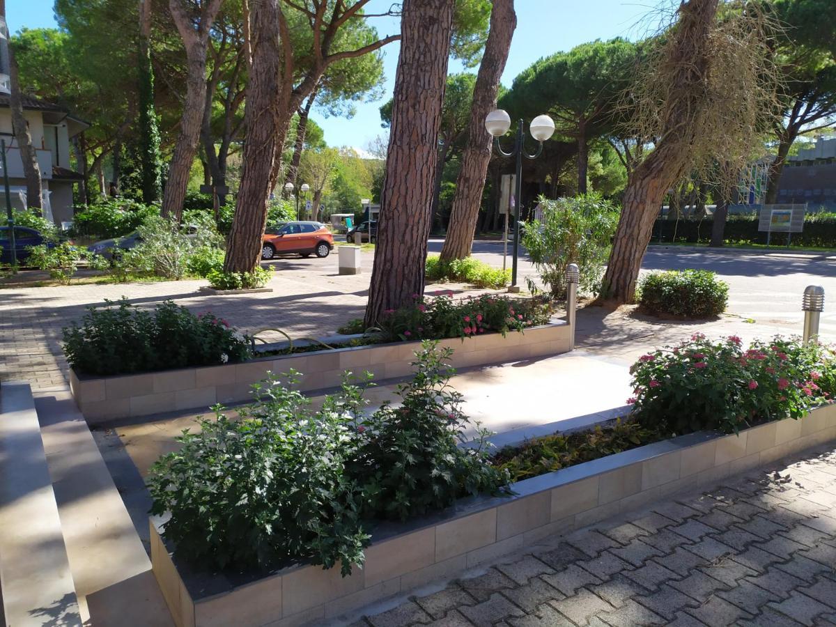 Hotel Madonna Del Pino Cervia Zewnętrze zdjęcie