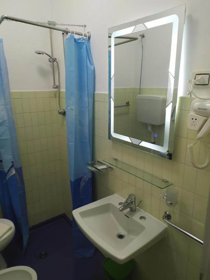 Hotel Madonna Del Pino Cervia Zewnętrze zdjęcie
