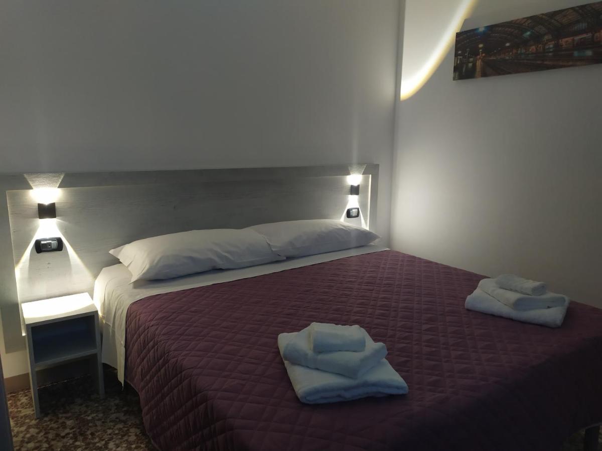 Hotel Madonna Del Pino Cervia Zewnętrze zdjęcie